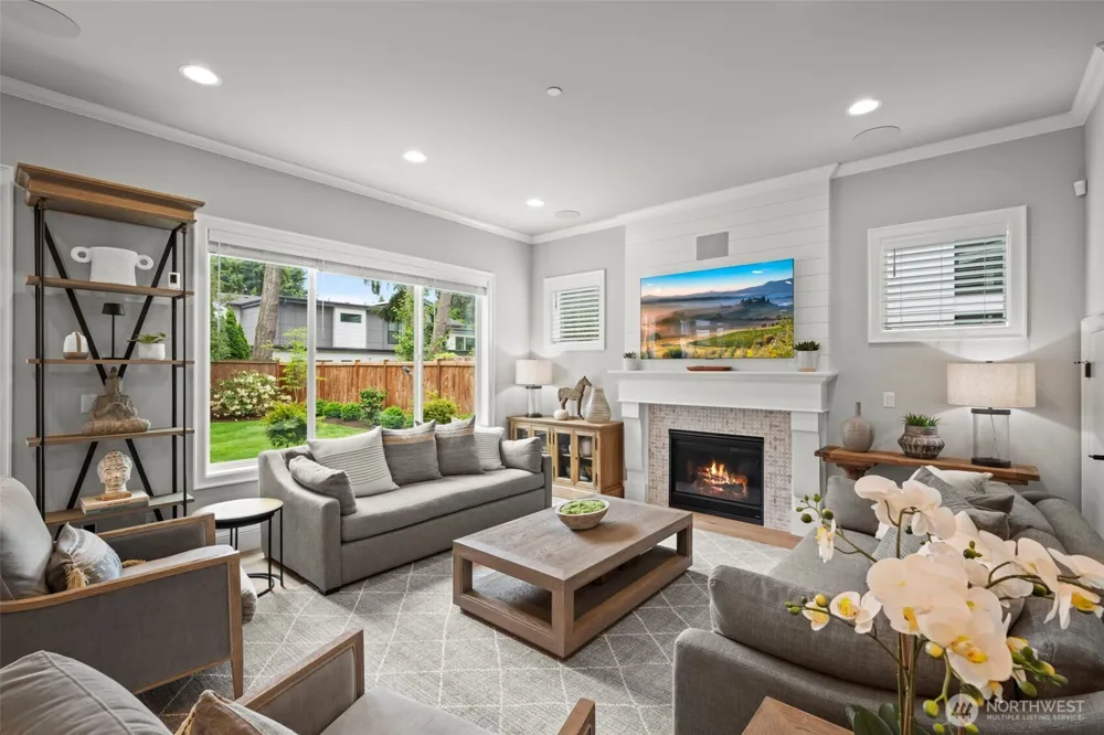 10425 NE 112th Street Kirkland, WA 98033