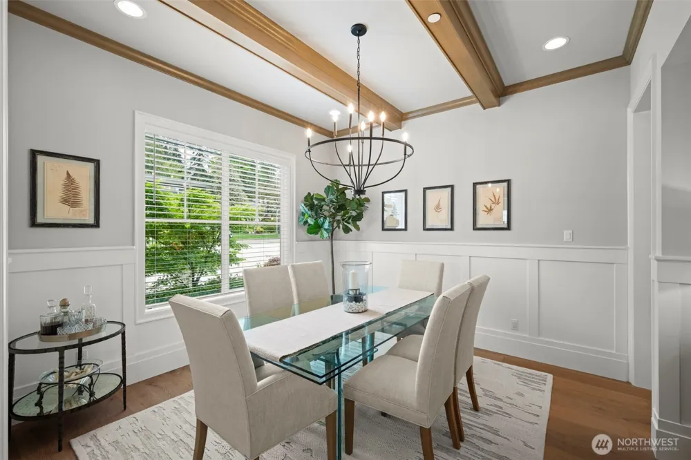 10425 NE 112th Street Kirkland, WA 98033