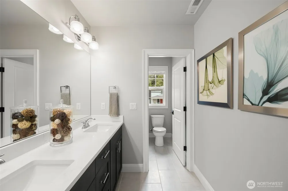 10425 NE 112th Street Kirkland, WA 98033