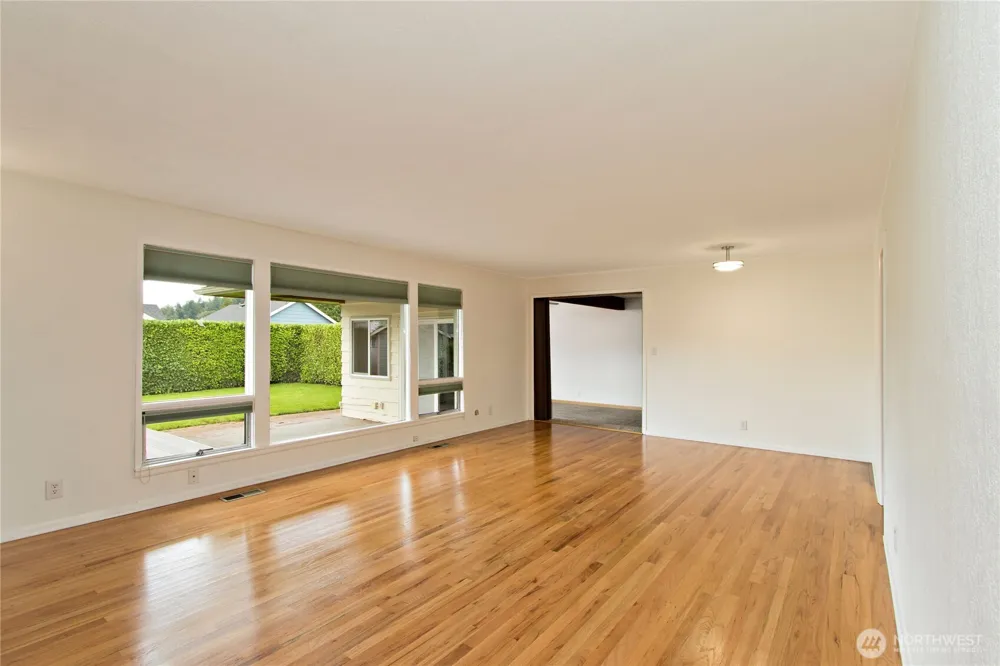 1611 1st Street SE Auburn, WA 98002