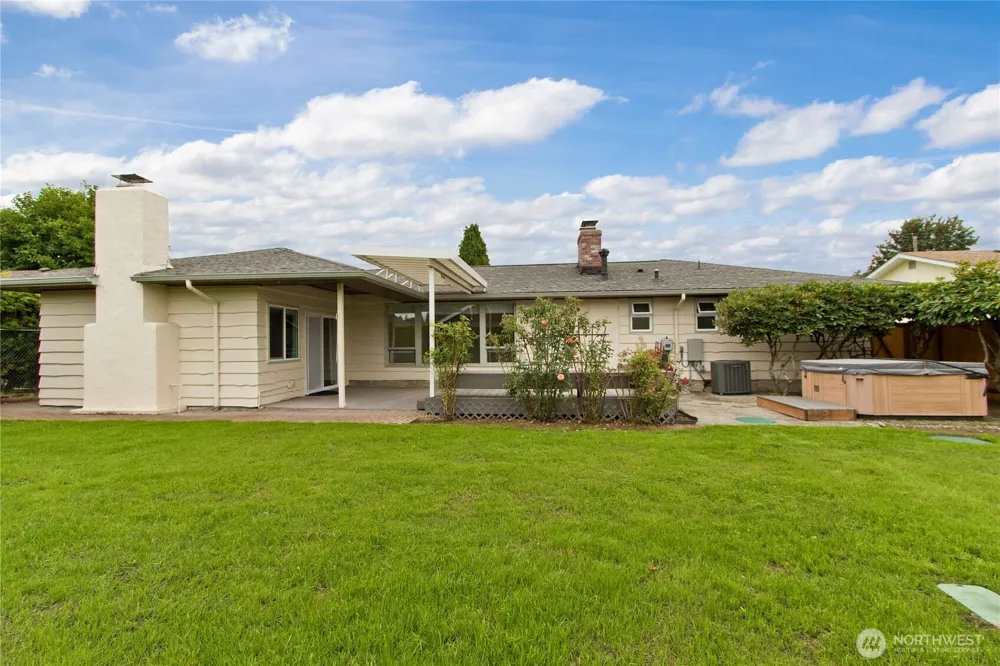 1611 1st Street SE Auburn, WA 98002