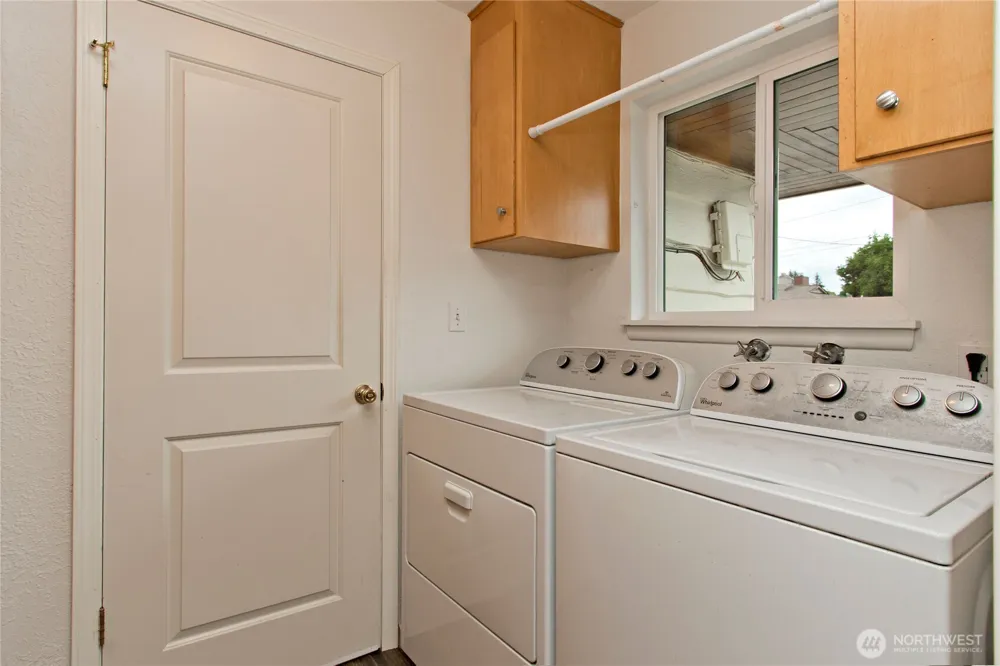 1611 1st Street SE Auburn, WA 98002