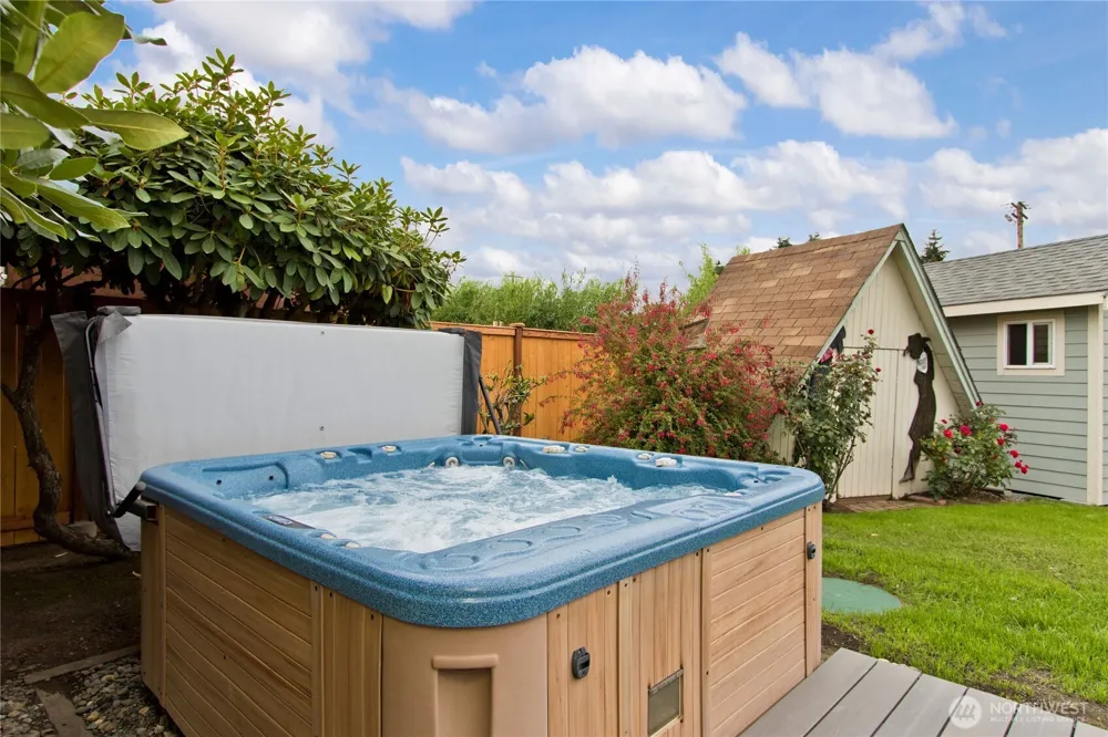 1611 1st Street SE Auburn, WA 98002