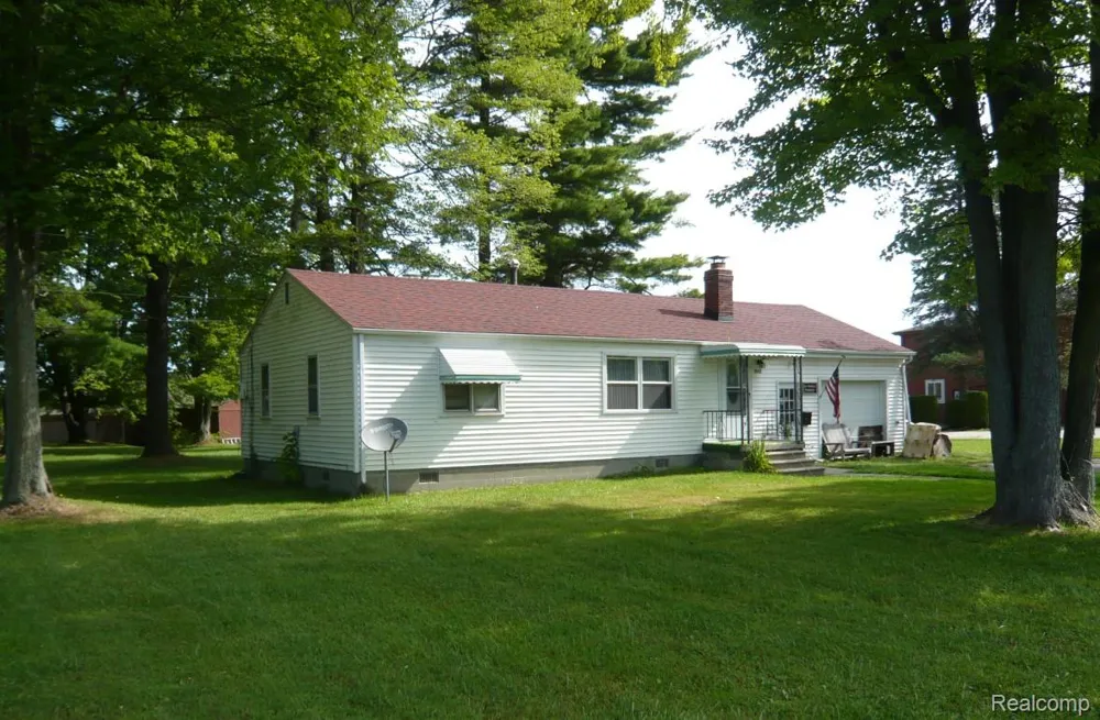 5602 Lapeer Road Kimball Township, MI 48074