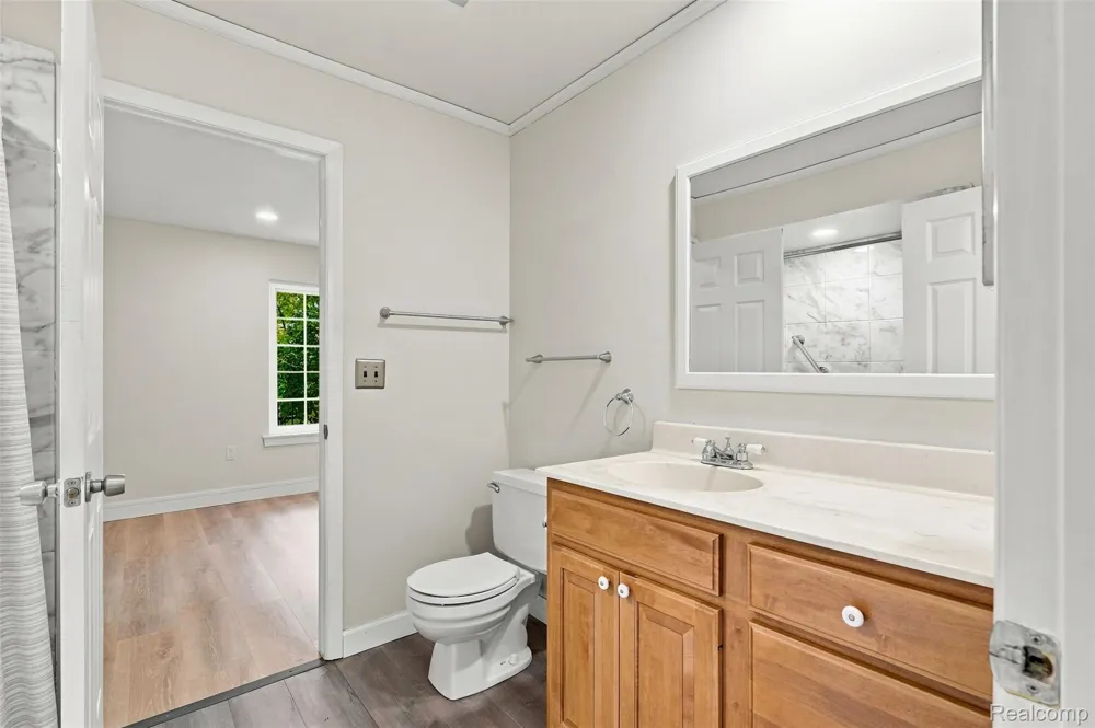 1813 Wickham Royal Oak Charter Township, MI 48073