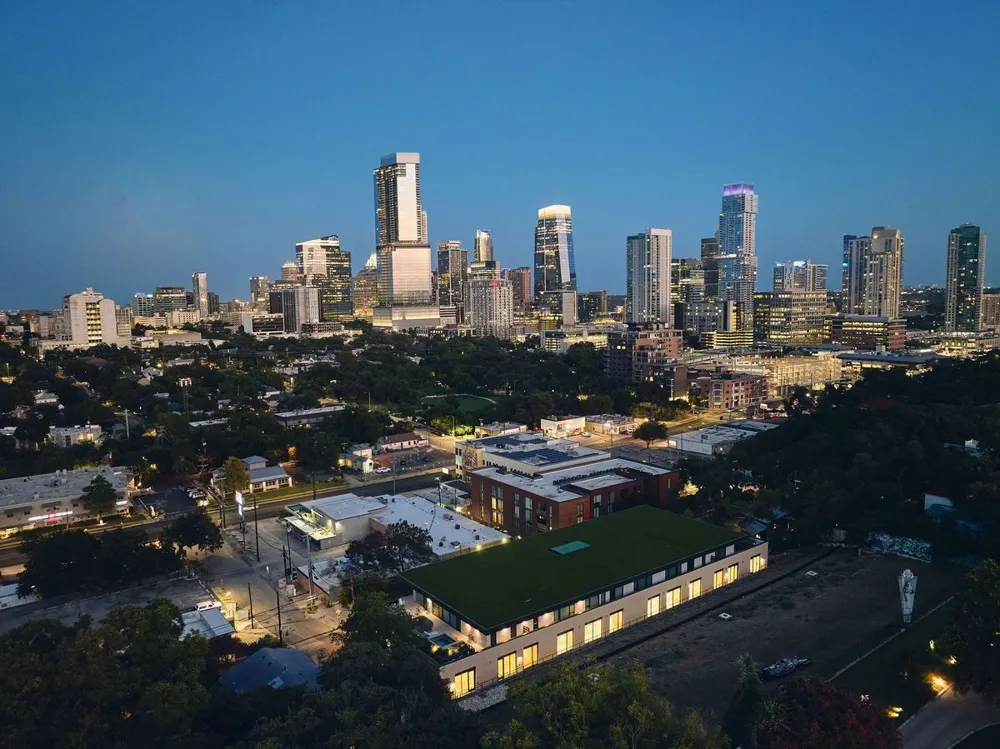 1006 Baylor Street #303 Austin, TX 78703