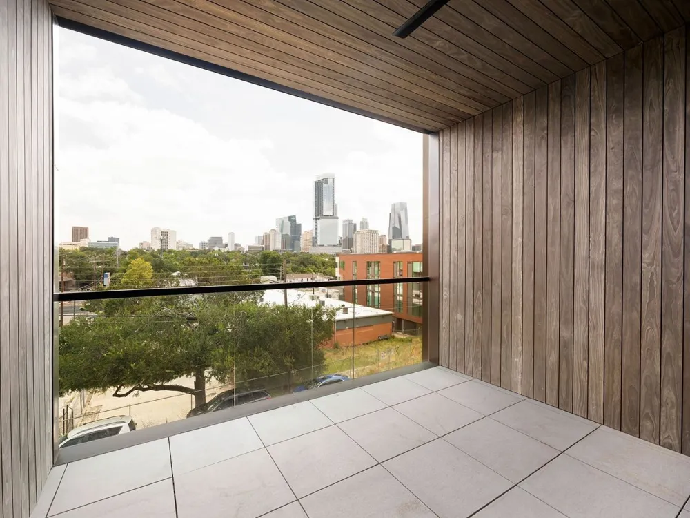 1006 Baylor Street #303 Austin, TX 78703