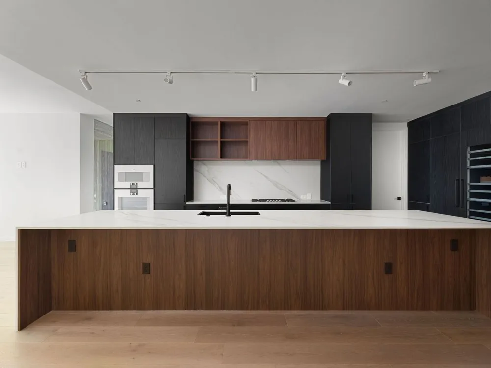 1006 Baylor Street #202 Austin, TX 78703