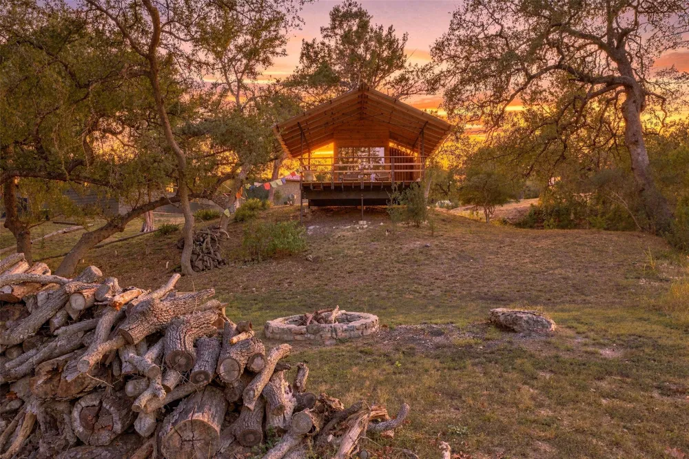 412 Rancho Grande Drive Wimberley, TX 78676