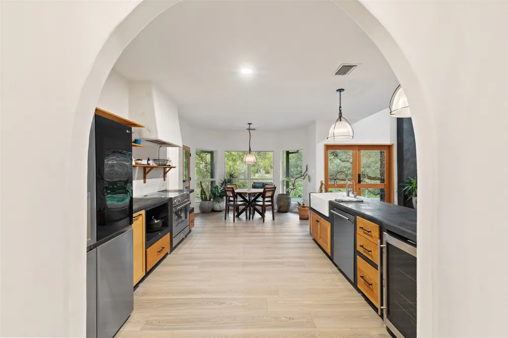 412 Rancho Grande Drive Wimberley, TX 78676