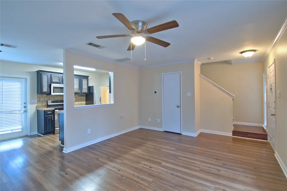 1015 E Yager Lane #151 Austin, TX 78753
