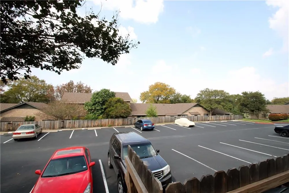 1015 E Yager Lane #151 Austin, TX 78753