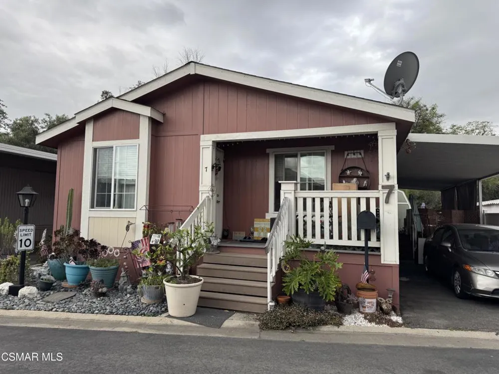 7 Katy Lane San Fernando, CA 91345