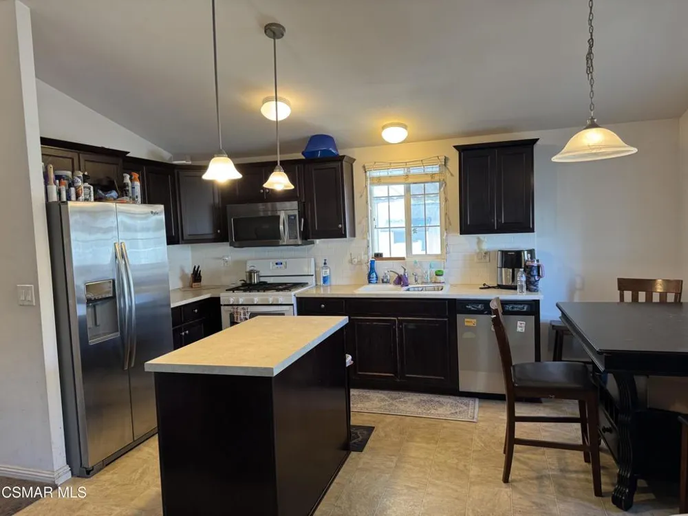 7 Katy Lane San Fernando, CA 91345