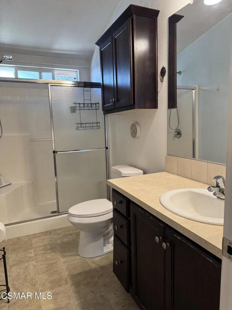 7 Katy Lane San Fernando, CA 91345