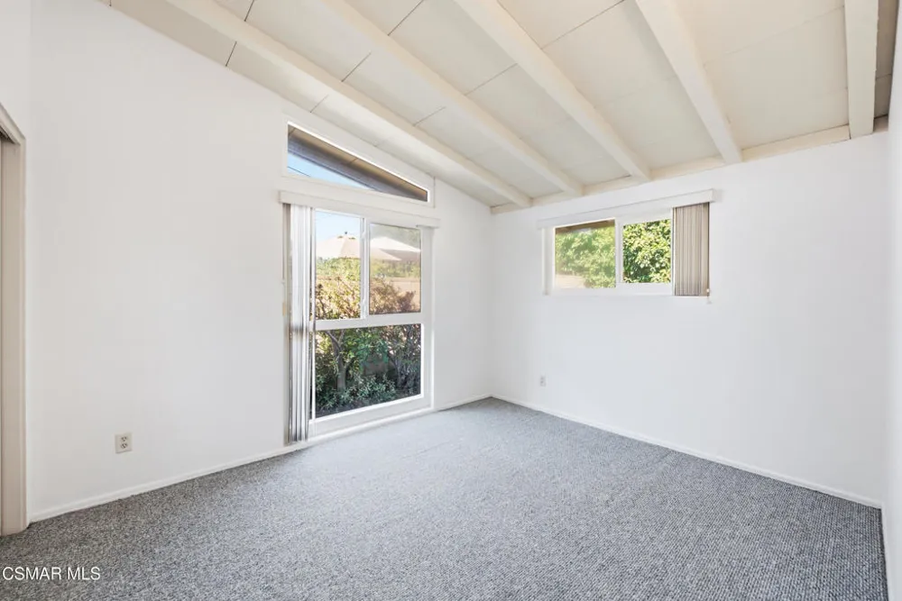 7850 Capistrano Avenue West Hills, CA 91304