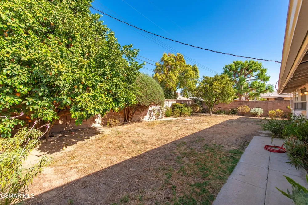 7850 Capistrano Avenue West Hills, CA 91304