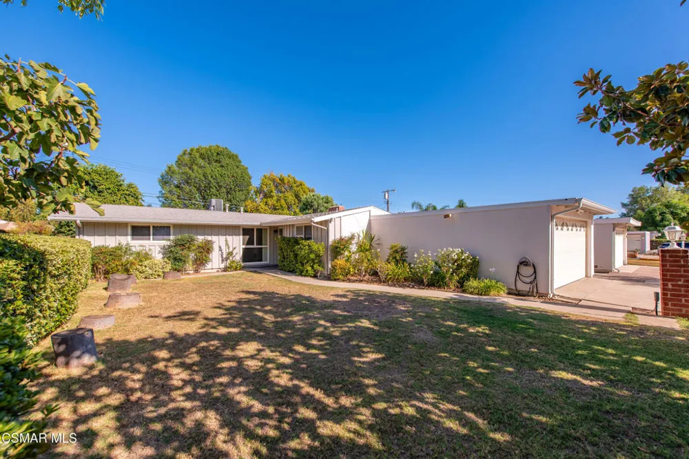 7850 Capistrano Avenue West Hills, CA 91304