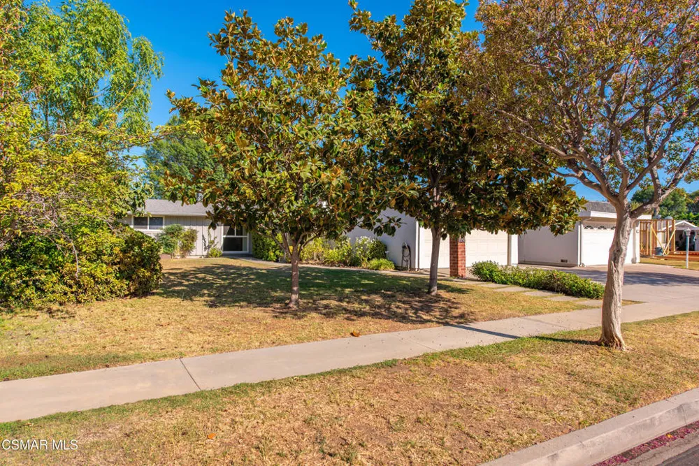 7850 Capistrano Avenue West Hills, CA 91304