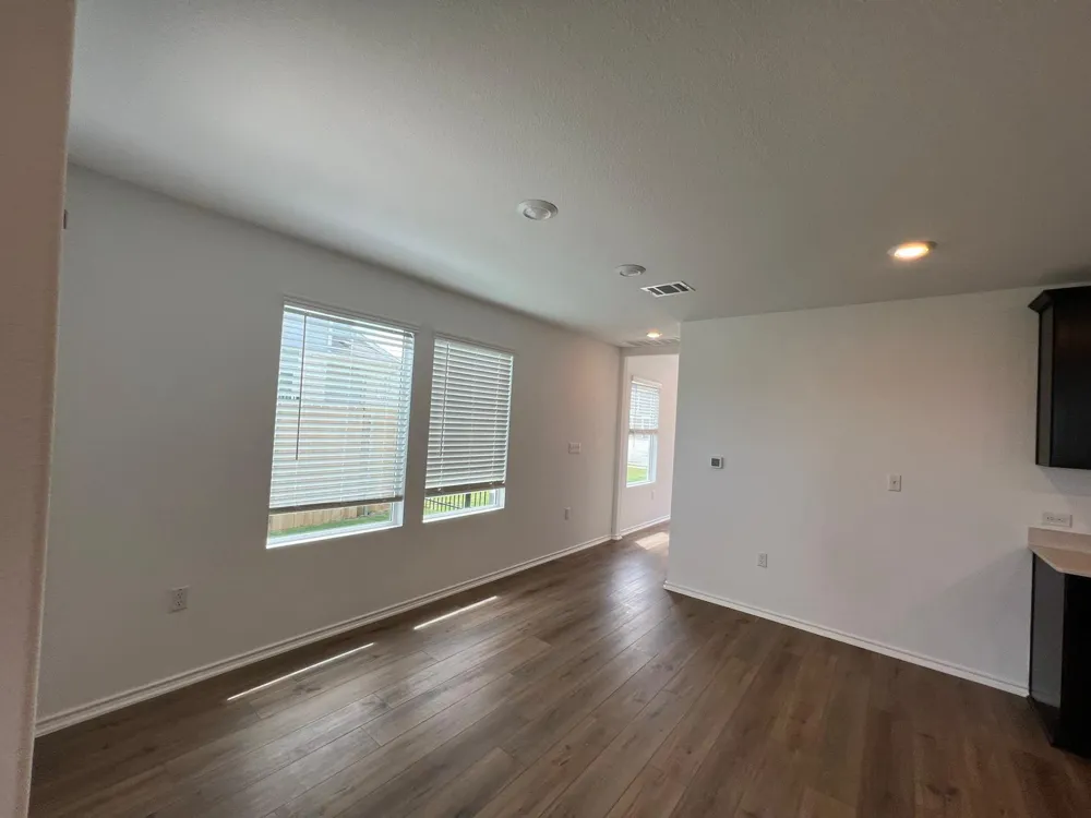 12204 Scarlet Sleeve Way Del Valle, TX 78617
