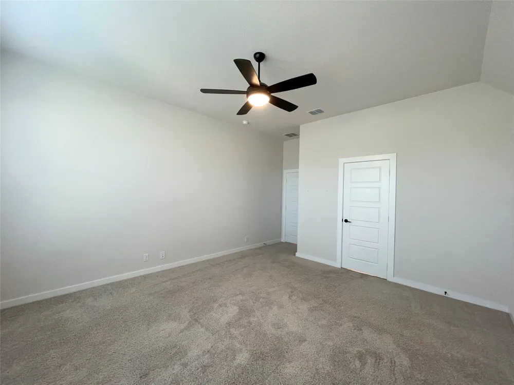 128 Radnor Road New Braunfels, TX 78130