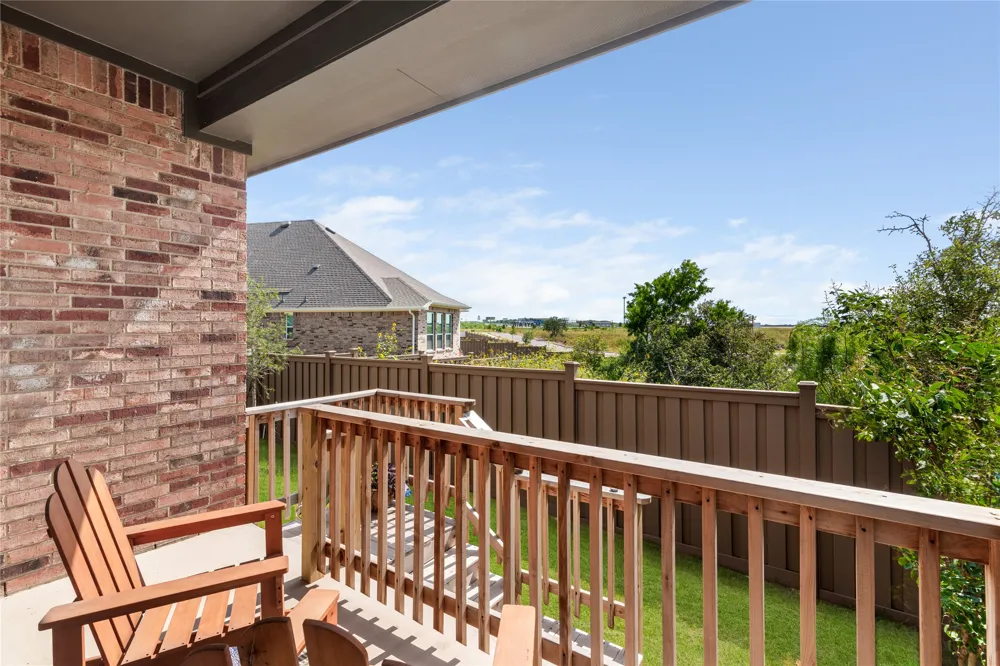 128 Radnor Road New Braunfels, TX 78130