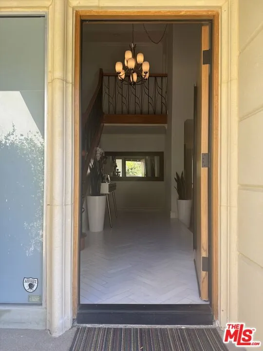 4230 Park Alisal Calabasas, CA 91302