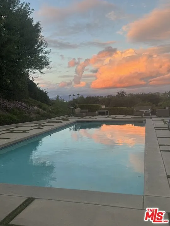 4230 Park Alisal Calabasas, CA 91302