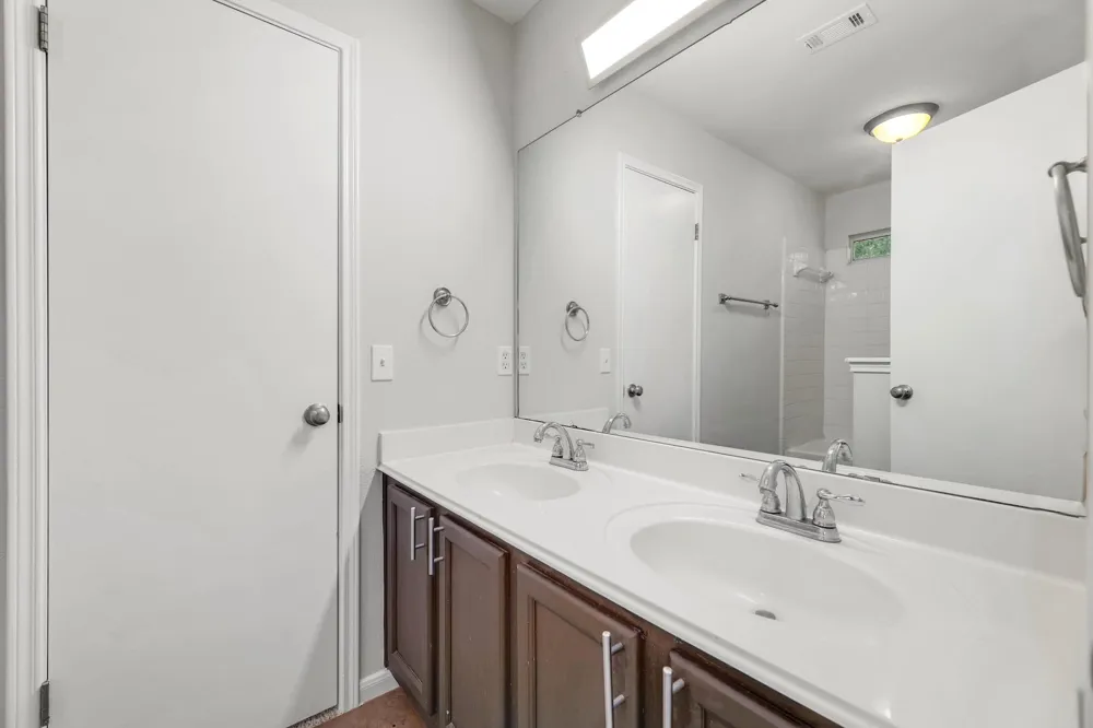 214 Crystal Knoll Boulevard Georgetown, TX 78626