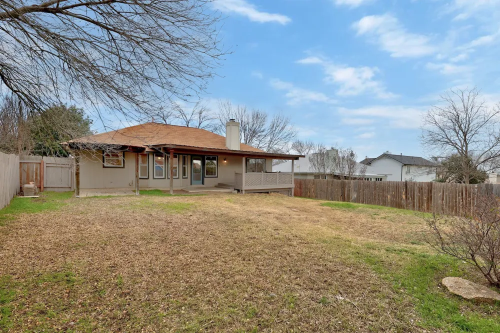 214 Crystal Knoll Boulevard Georgetown, TX 78626