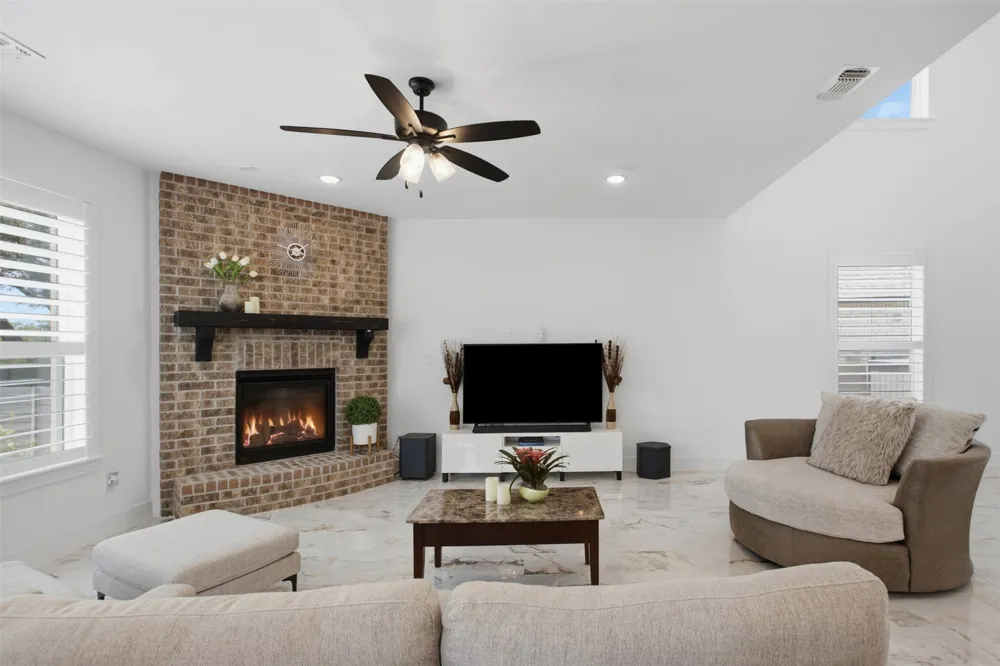 132 Timber Glen Lane Georgetown, TX 78628