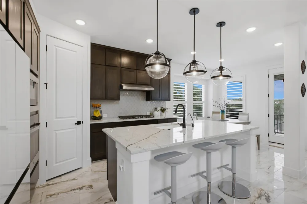 132 Timber Glen Lane Georgetown, TX 78628