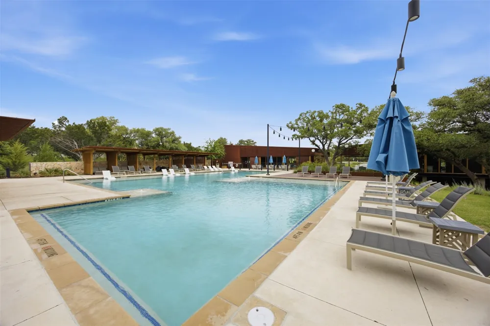 132 Timber Glen Lane Georgetown, TX 78628