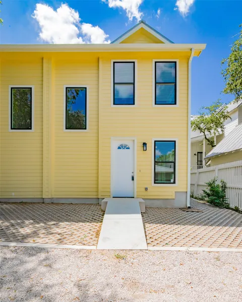 1012 W Milton Street #C