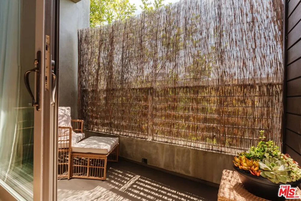 811 19th Street #2 Santa Monica, CA 90403