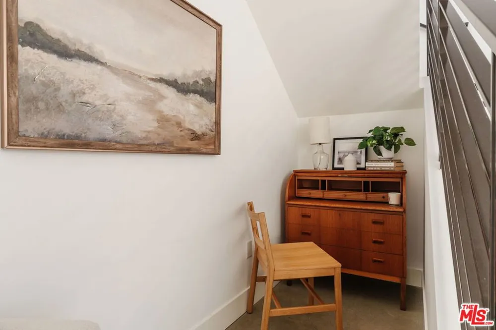 811 19th Street #2 Santa Monica, CA 90403