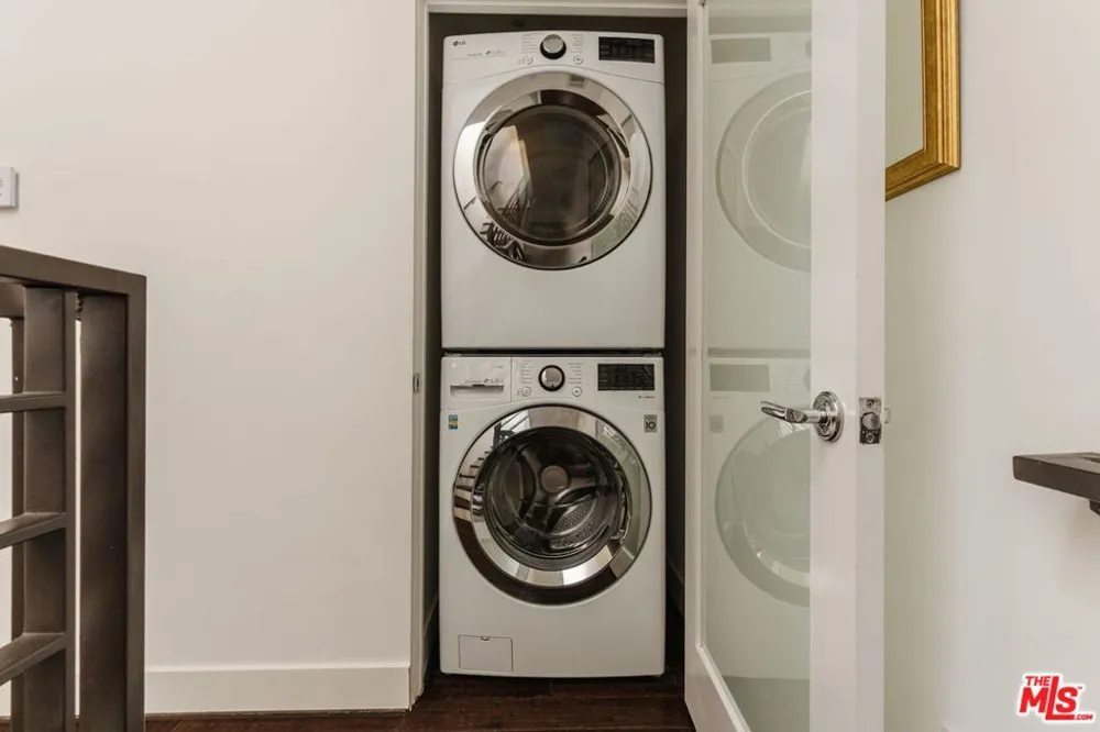 811 19th Street #2 Santa Monica, CA 90403