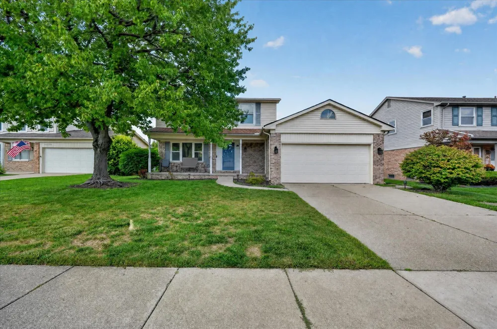 44236 Kingsley Court Canton, MI 48187