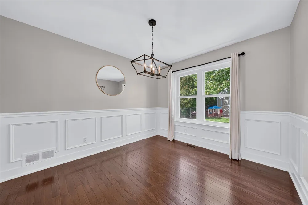44236 Kingsley Court Canton, MI 48187