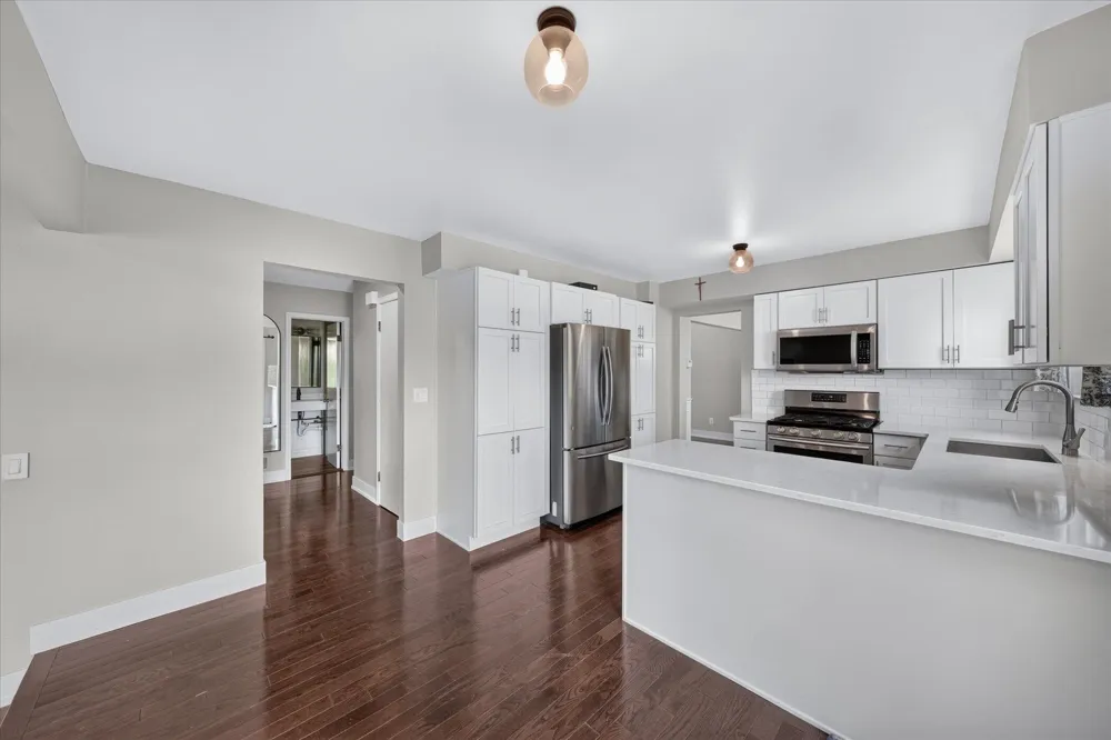44236 Kingsley Court Canton, MI 48187