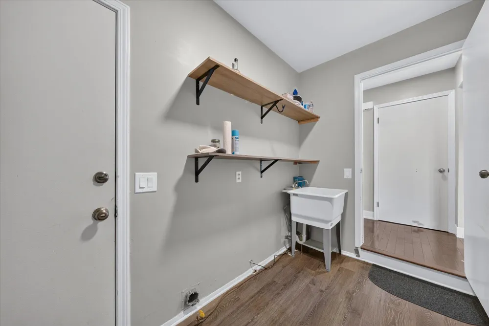 44236 Kingsley Court Canton, MI 48187