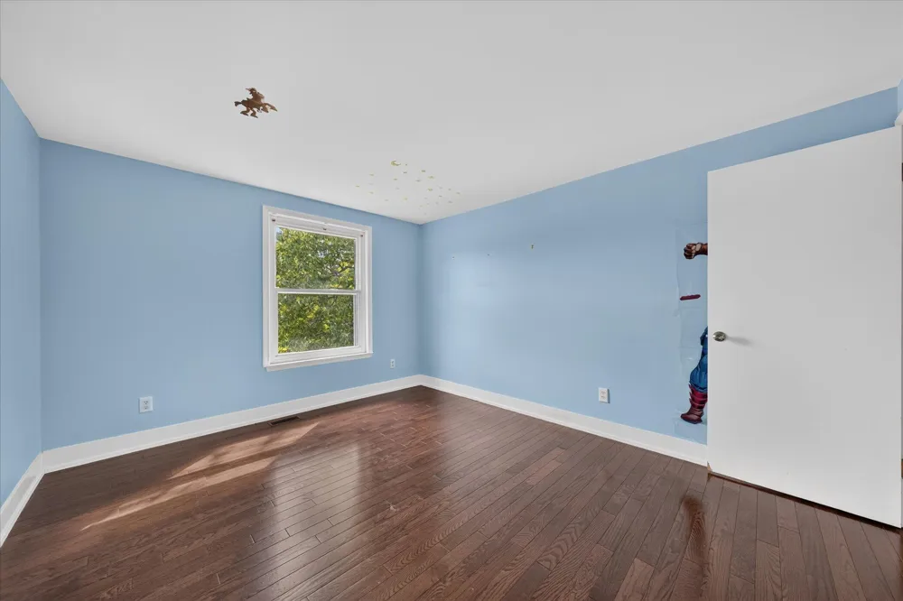 44236 Kingsley Court Canton, MI 48187