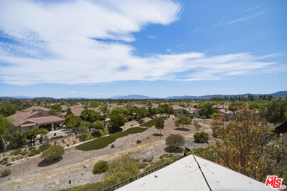 40620 Via Diamante Murrieta, CA 92562