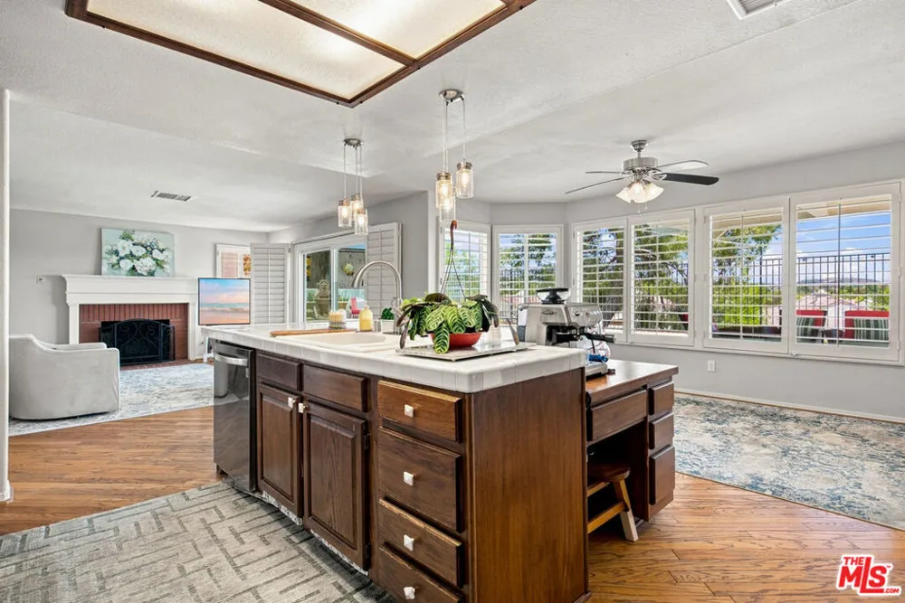 40620 Via Diamante Murrieta, CA 92562