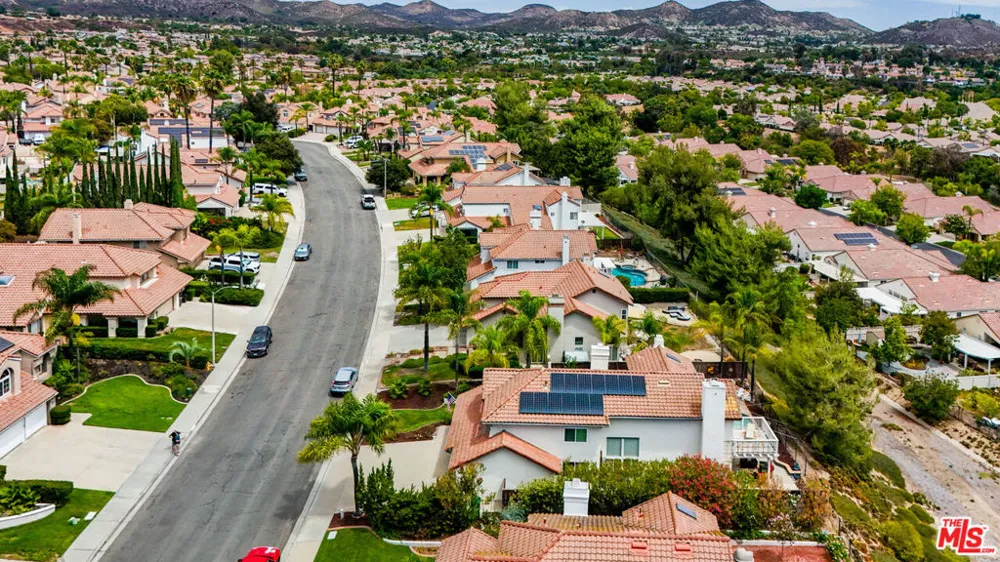 40620 Via Diamante Murrieta, CA 92562