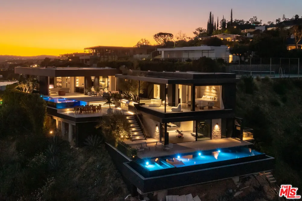 1616 Blue Jay Way Los Angeles, CA 90069