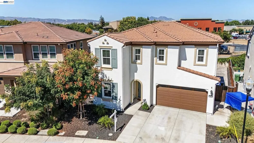 52 Redberry Loop Brentwood, CA 94513
