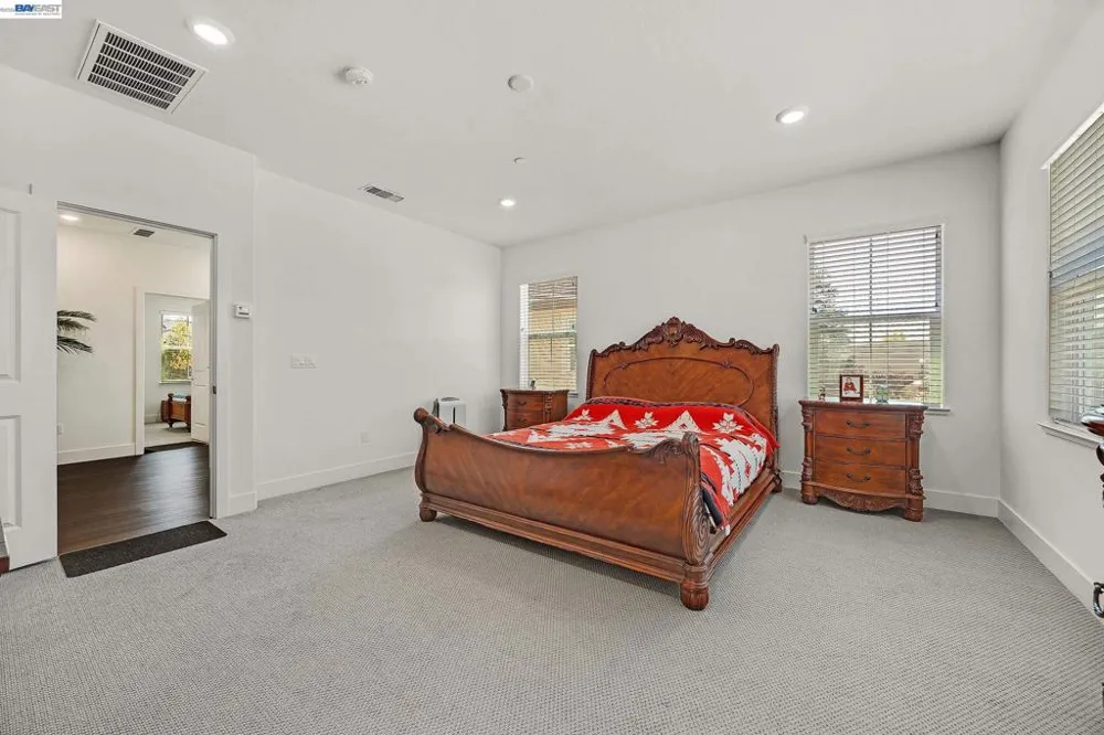 52 Redberry Loop Brentwood, CA 94513