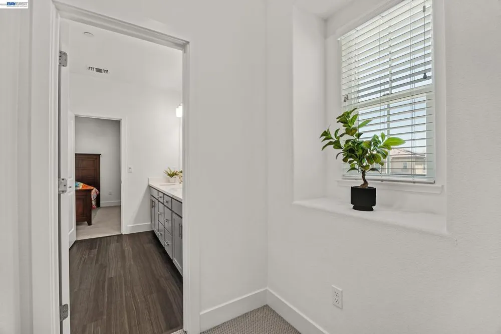 52 Redberry Loop Brentwood, CA 94513
