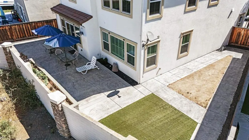 52 Redberry Loop Brentwood, CA 94513